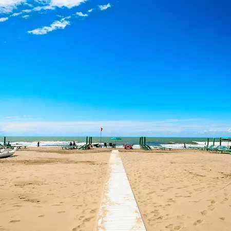 Holiday home Villino Flora A *